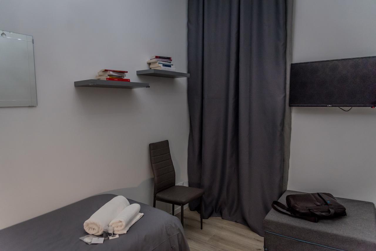 Inside Roma Rooms Luaran gambar