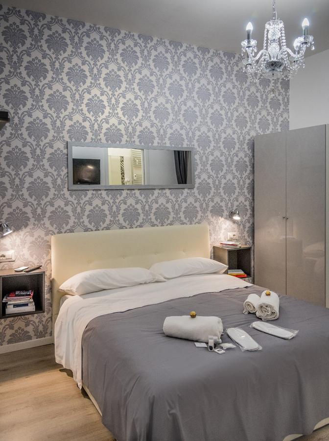 Inside Roma Rooms Luaran gambar