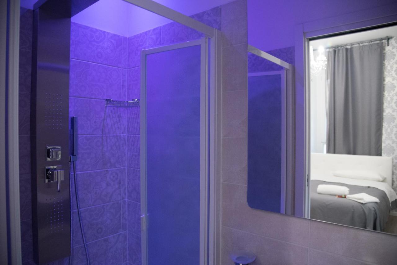 Inside Roma Rooms Luaran gambar